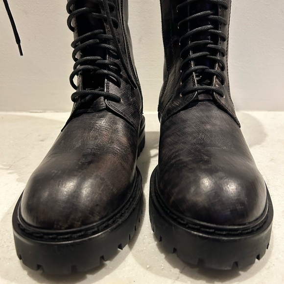 New in box special edition Ann demeulemeester distressed leather knee high boots - Picture 10 of 16